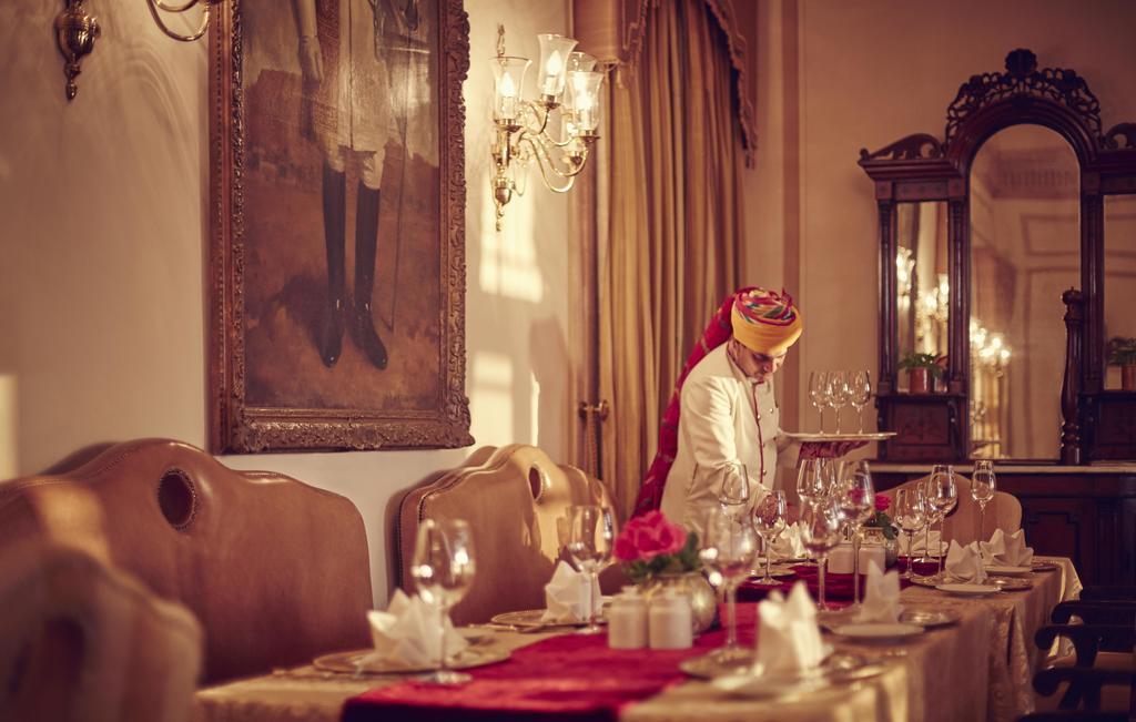 فندق أوميد باوان بالاس، جودبور المظهر الخارجي الصورة